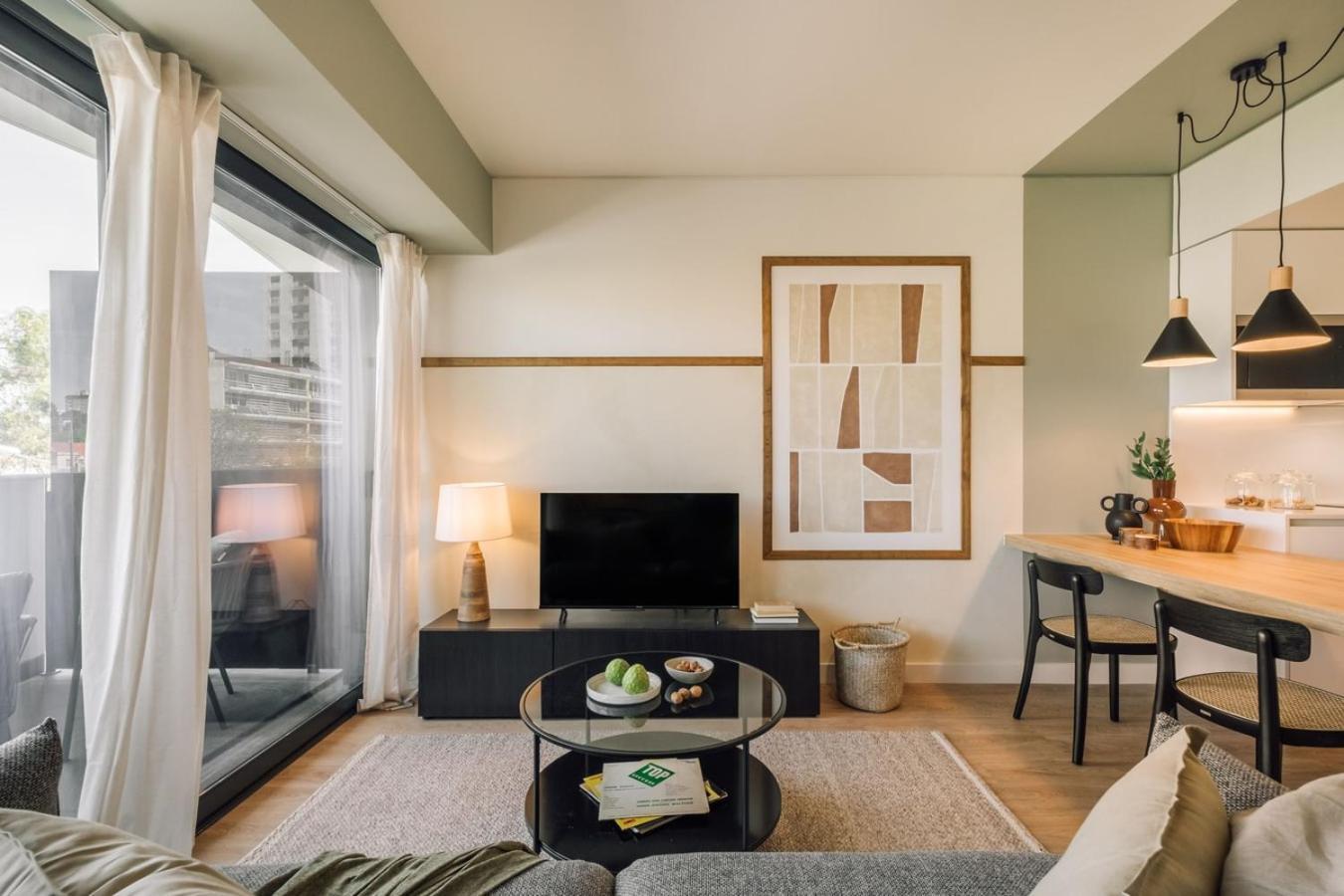 Apartment Areosa - 1 Bedroom In Parque Nacoes Lissabon
