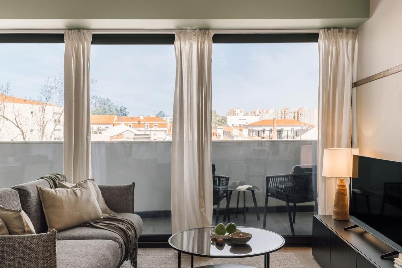 Apartment Areosa - 1 Bedroom In Parque Nacoes