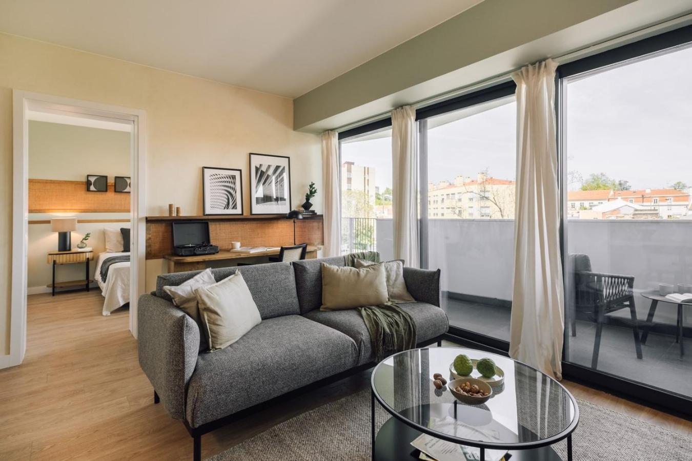 Apartment Areosa - 1 Bedroom In Parque Nacoes *